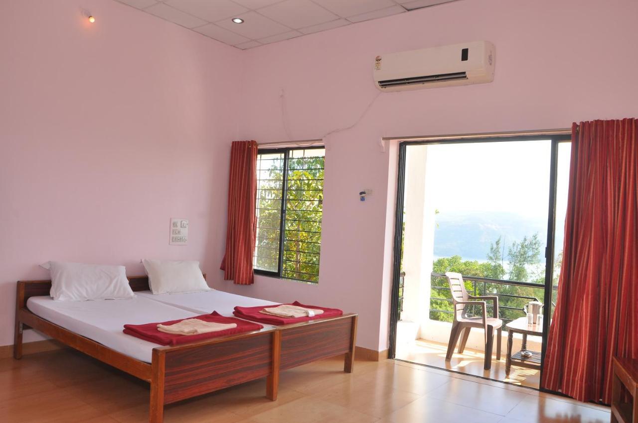 Koyna Lake Resort Koynanagar 외부 사진