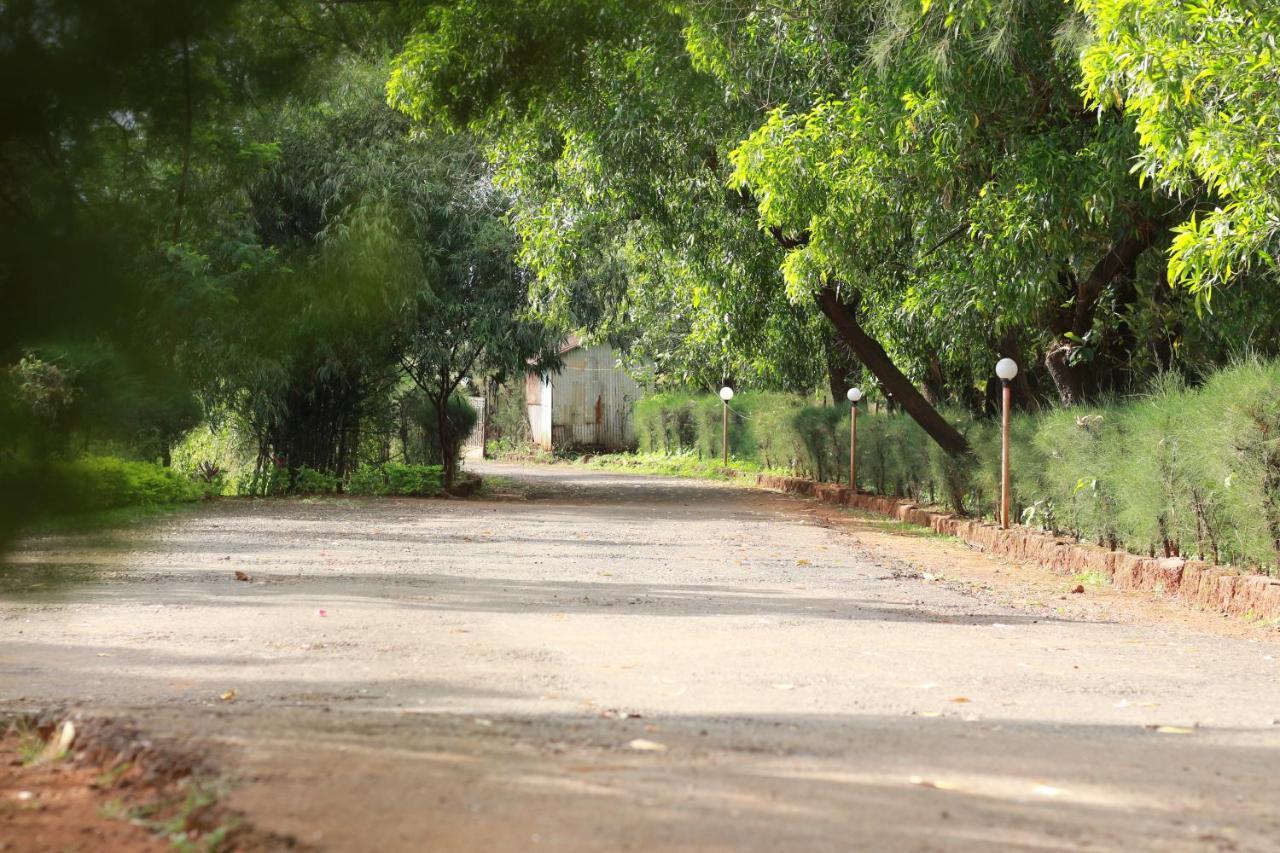 Koyna Lake Resort Koynanagar 외부 사진