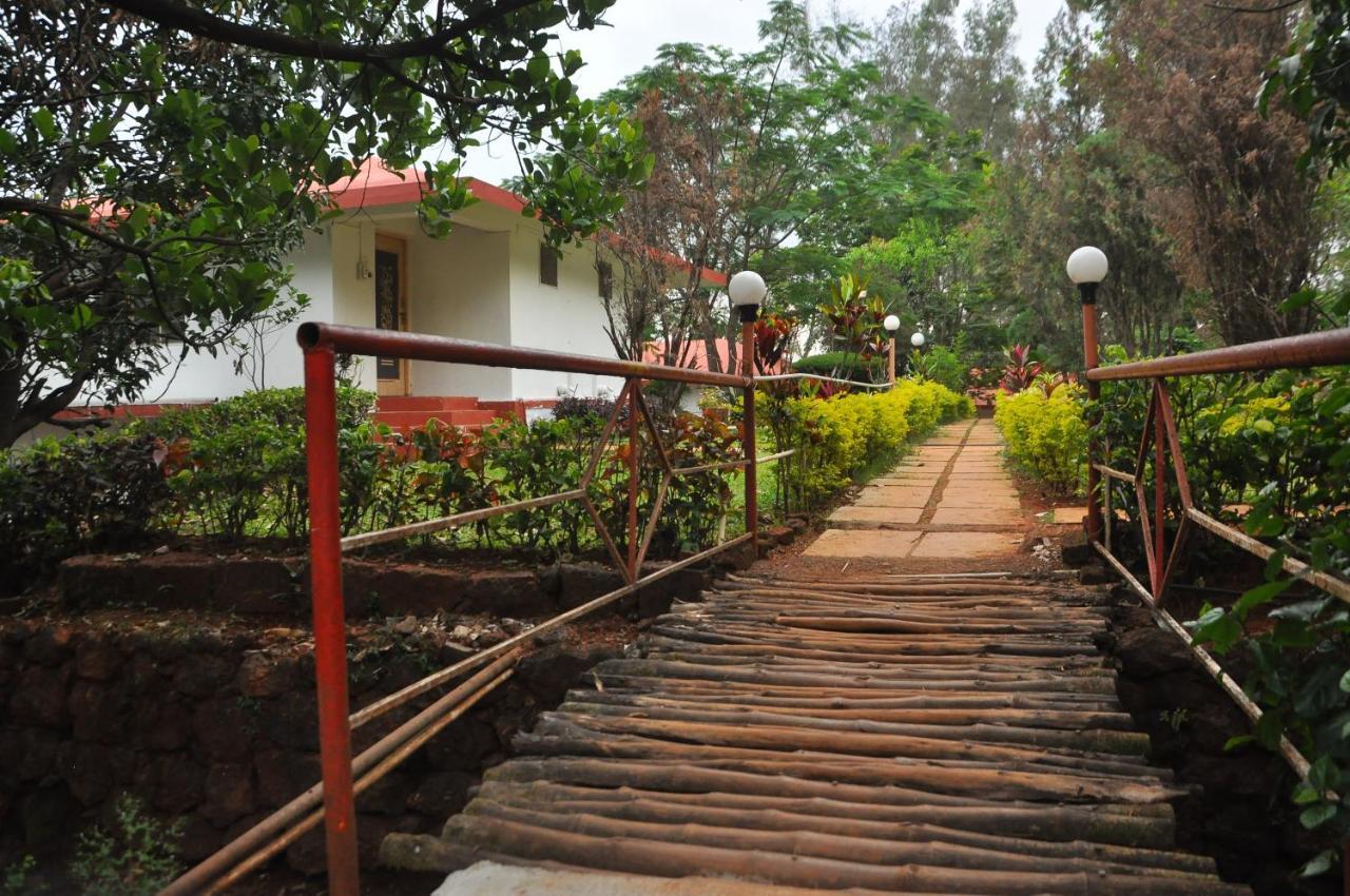 Koyna Lake Resort Koynanagar 외부 사진