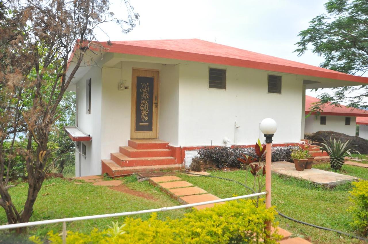 Koyna Lake Resort Koynanagar 외부 사진